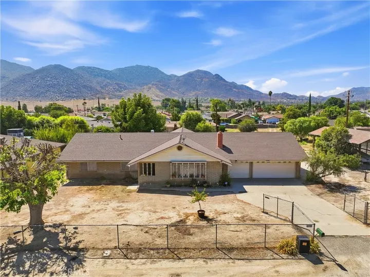 Property Photo: 29095 Bay Avenue CA 92555