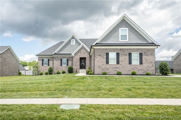 Property Photo: 6905 Freedom Way IN 47111