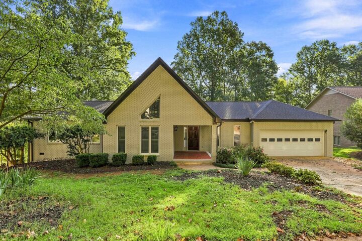 Property Photo:  155 Waterford Drive  SC 29349 