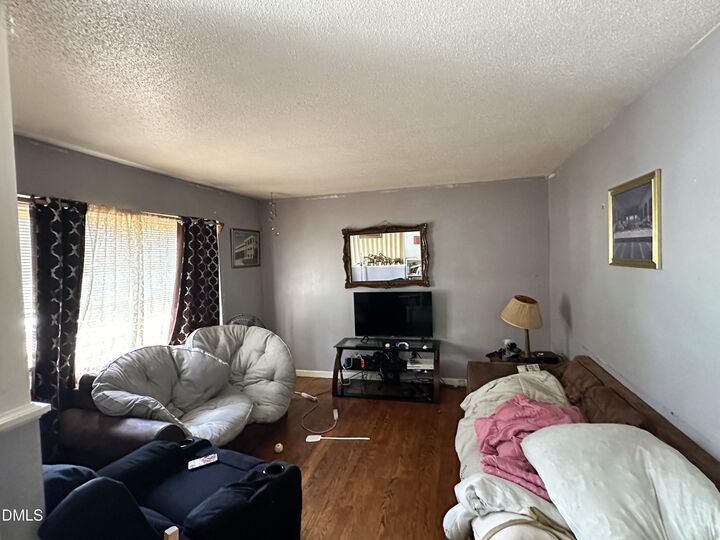 Property Photo: 4117 Willow Oak Road NC 27604