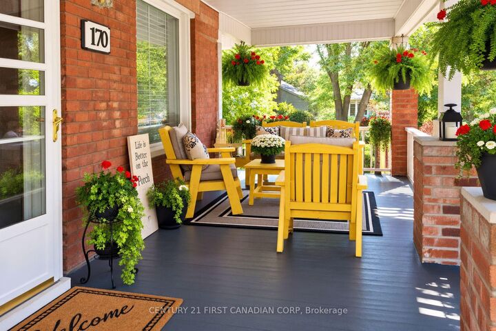 Property Photo:  170 Wellington Street E  ON N7M 3P3 