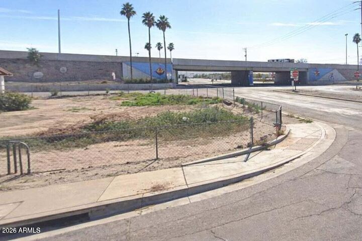 Property Photo:  1345 W Apache Street 1  AZ 85007 