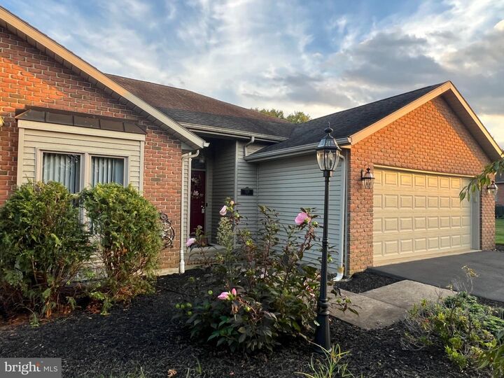 Property Photo: 3226 Saint Andrews PA 17202