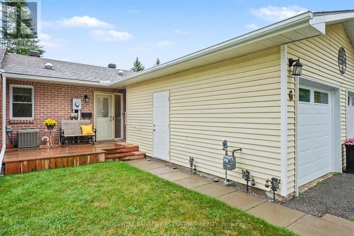 Photo de la propriété: 6 Bathurst Road ON K7H 0B2