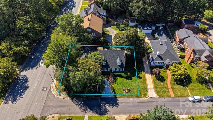 Property Photo:  114 6th Avenue NE  NC 28601 
