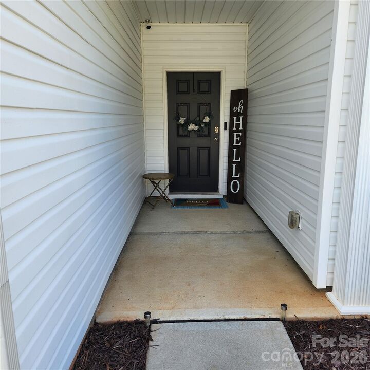 Property Photo: 8623 Ballard Hills Court NC 28215