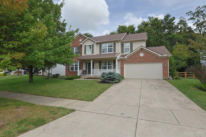 Property Photo:  1147 Stableview Circle  OH 45039 