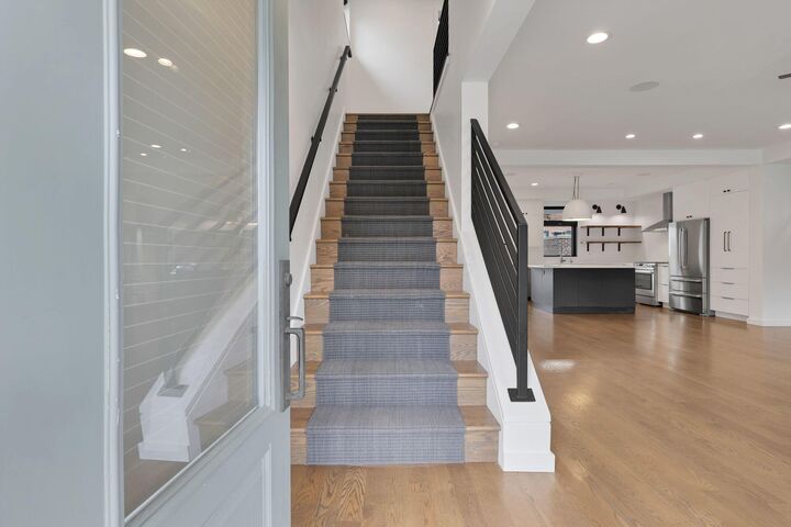 Property Photo:  248 E 4th Avenue  OH 43201 