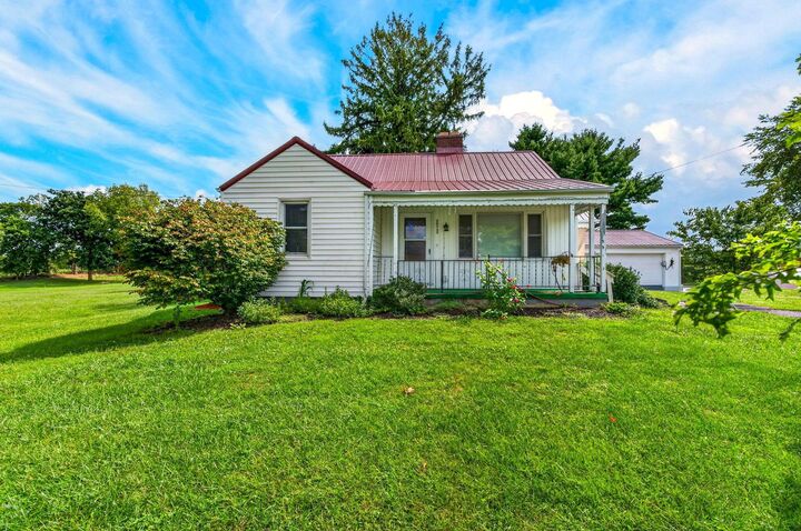 Property Photo:  20540 Ringgold Southern Road  OH 43113 