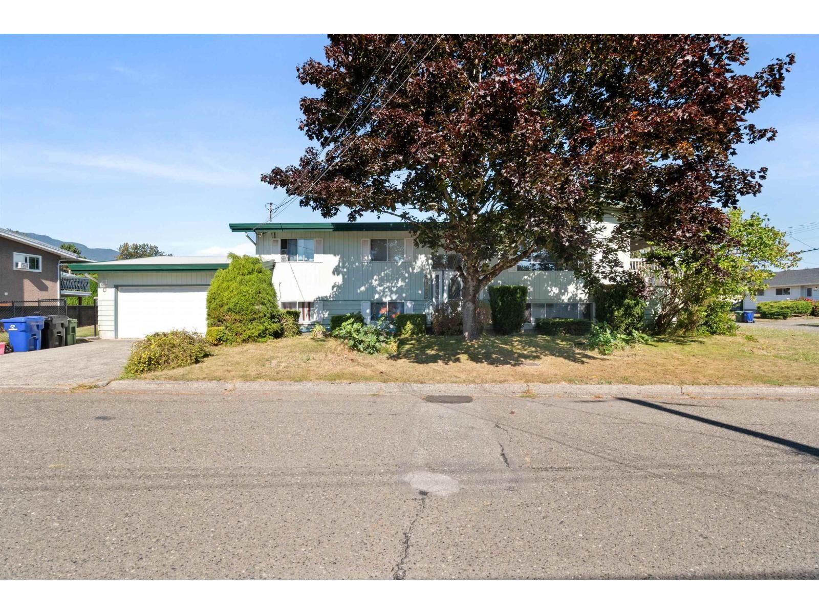 Property Photo: 45675 Marshall Avenue BC V2P 6N3