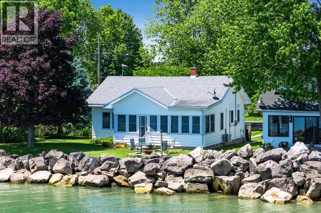 Property Photo:  1263 Heritage Road  ON N9Y 2E6 