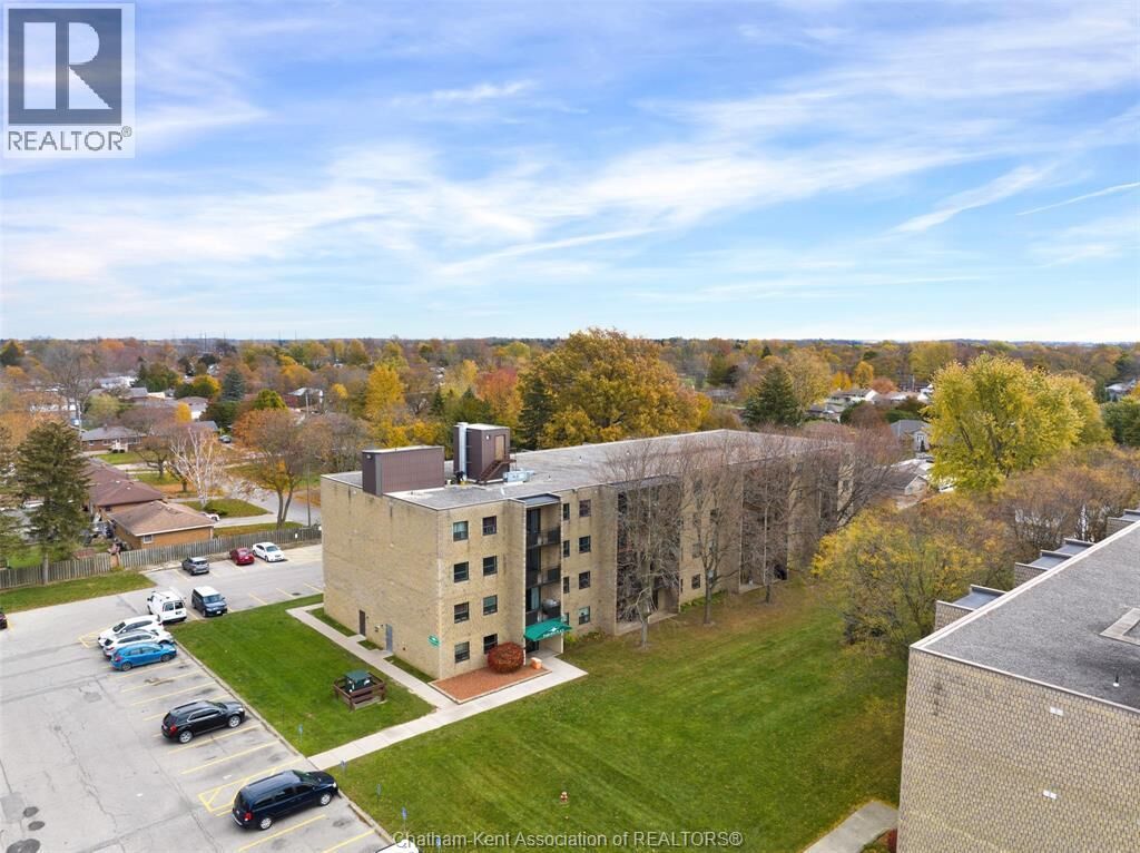 Property Photo:  150 Park Avenue East 312  ON N7M 3V6 