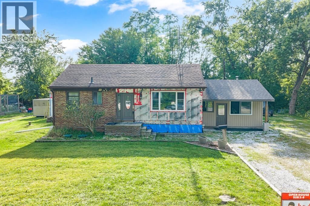 Property Photo:  2125 Betts  ON N9B 3P5 