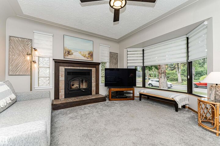 Property Photo:  10807 136 Street NW  AB T5M 1M1 