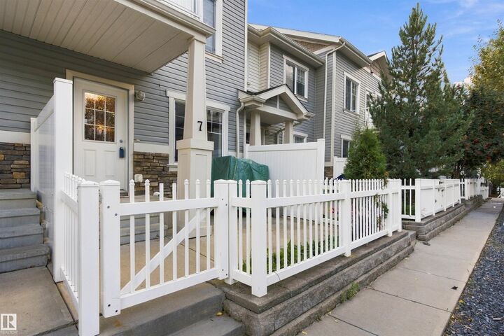 Property Photo:  4850 Terwillegar Common NW 7  AB T6R 0T6 