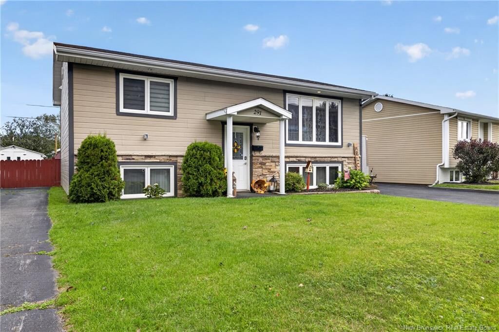 Property Photo:  291 Dover Street  NB E3N 3L5 