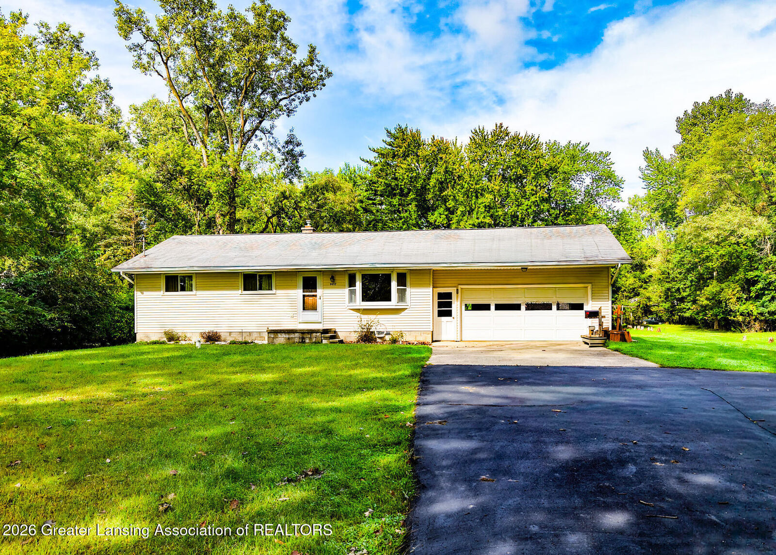 Property Photo: 4497 Meridian Road MI 48895