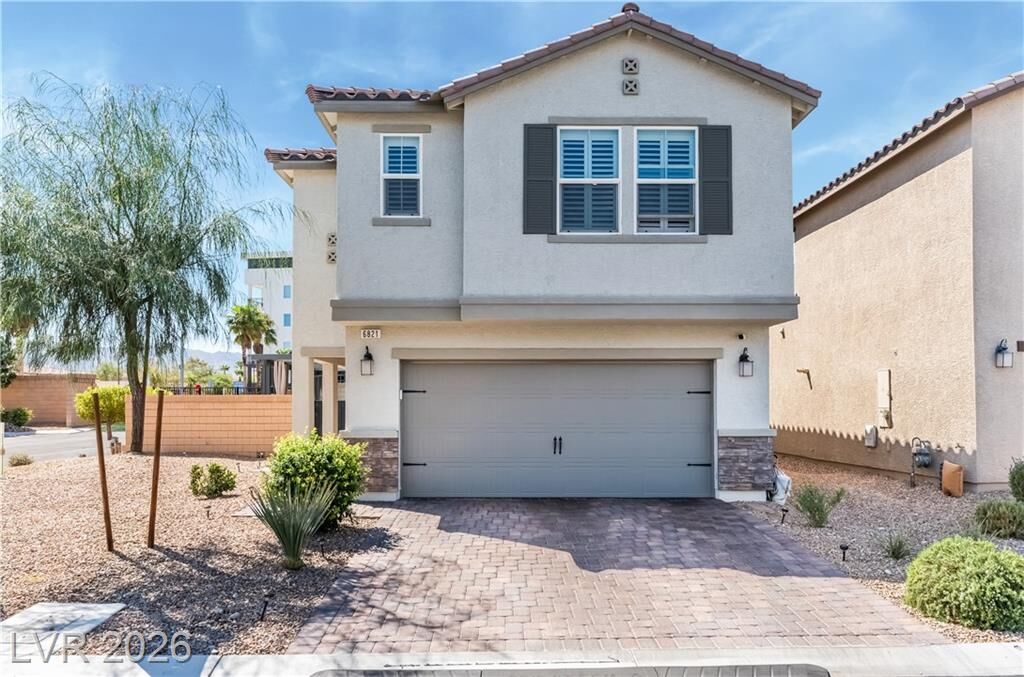 Property Photo: 6821 Calvitero Street NV 89149
