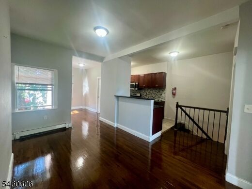 Property Photo:  110 Peabody Pl 2  NJ 07104 