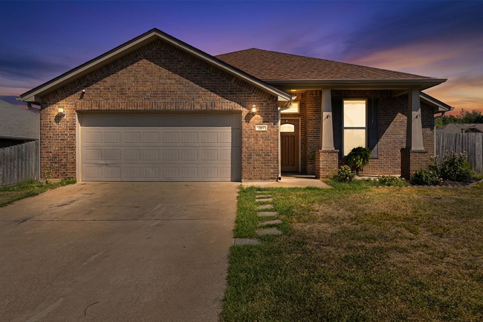Property Photo: 201 Sierra Vista 201 Sierra Vista Ln TX 75605