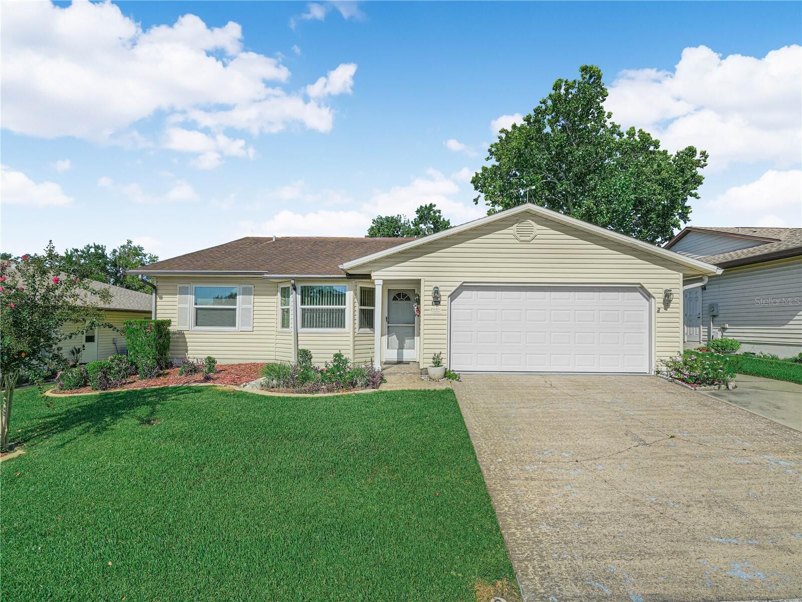 Property Photo:  3118 Prairie Dunes Circle W  FL 33810 