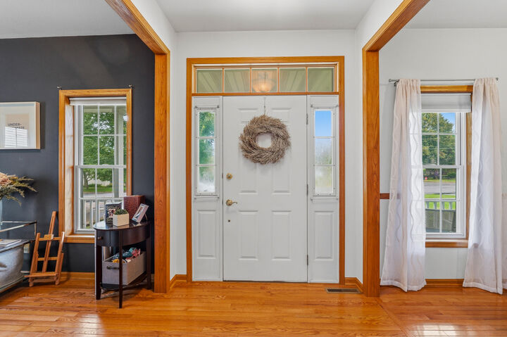 Property Photo: 141 Sauthoff Rd WI 53704