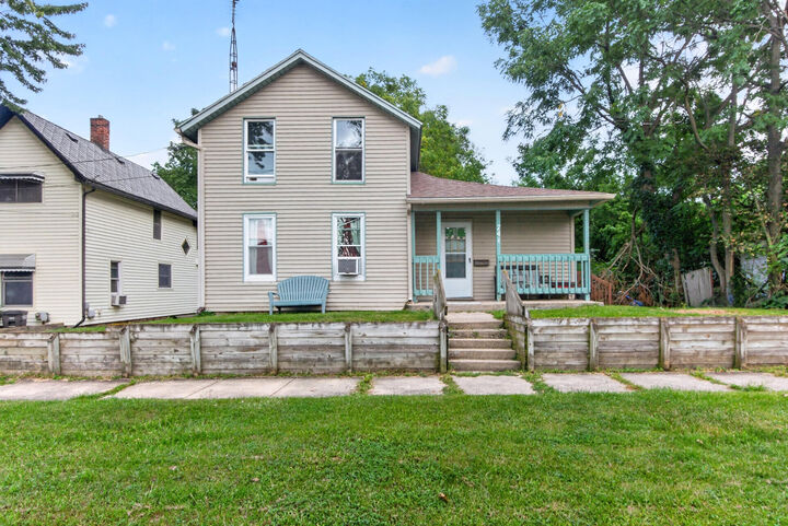 Property Photo:  741 Kennedy Street  MI 49202 