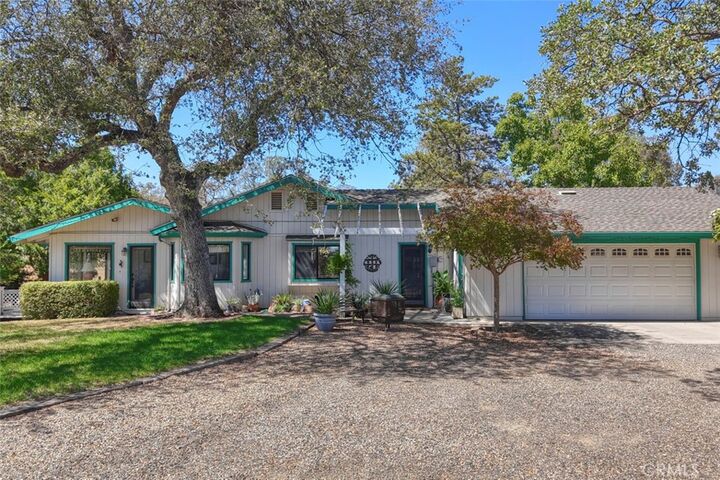 Property Photo:  42593 John Muir  CA 93614 