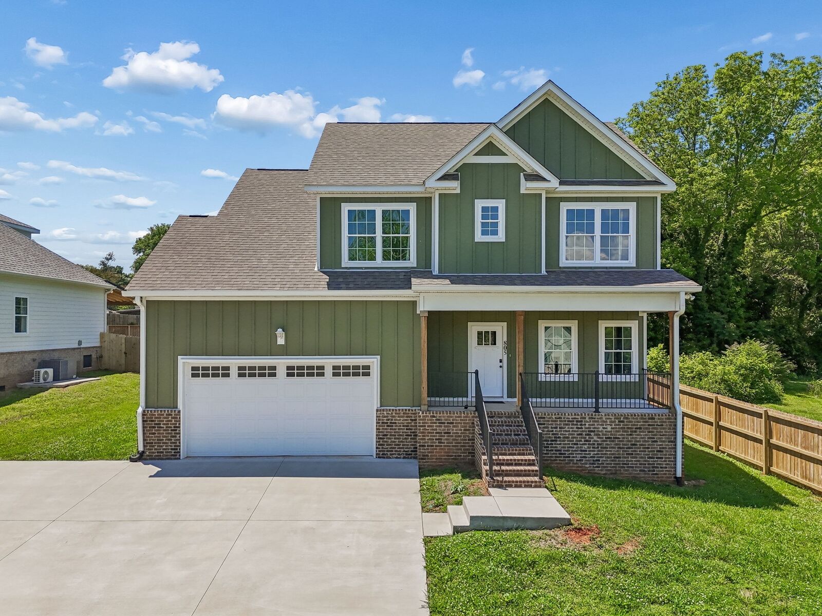 Property Photo: 805 N Jefferson St TN 37398