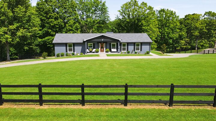 Property Photo: 224 Norma Ct TN 37043