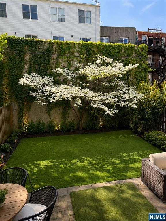 Property Photo:  226 Park Avenue 1  NJ 07030 