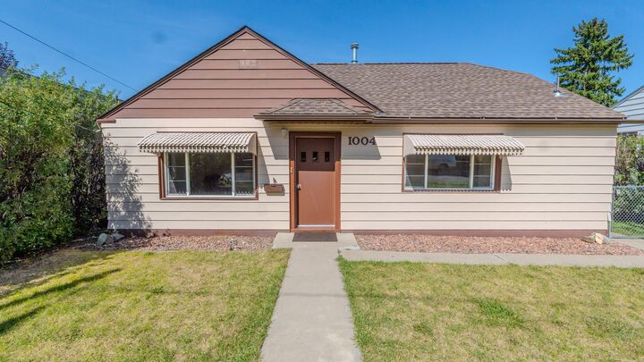 Property Photo: 1004 12th Avenue MT 59601
