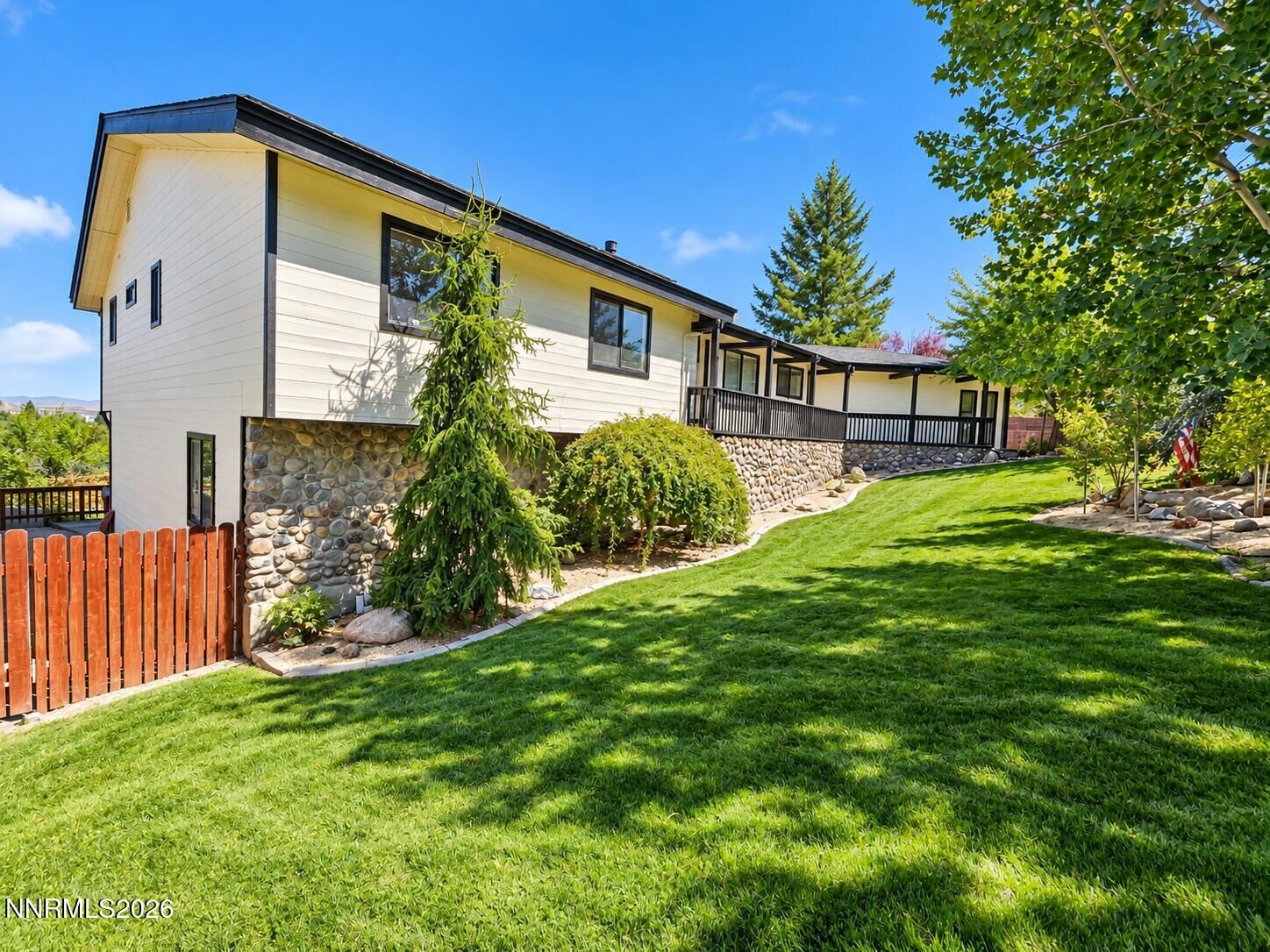 Property Photo:  2990 Rustic Manor Circle  NV 89509 