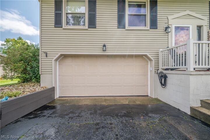 Property Photo:  4585 Alderwood Drive  OH 44406 