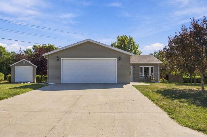 Property Photo:  1706 12th Street N  ND 58075 