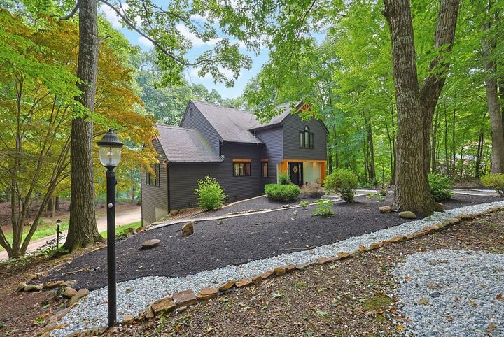Property Photo: 3 Goodrich Rd MA 01566