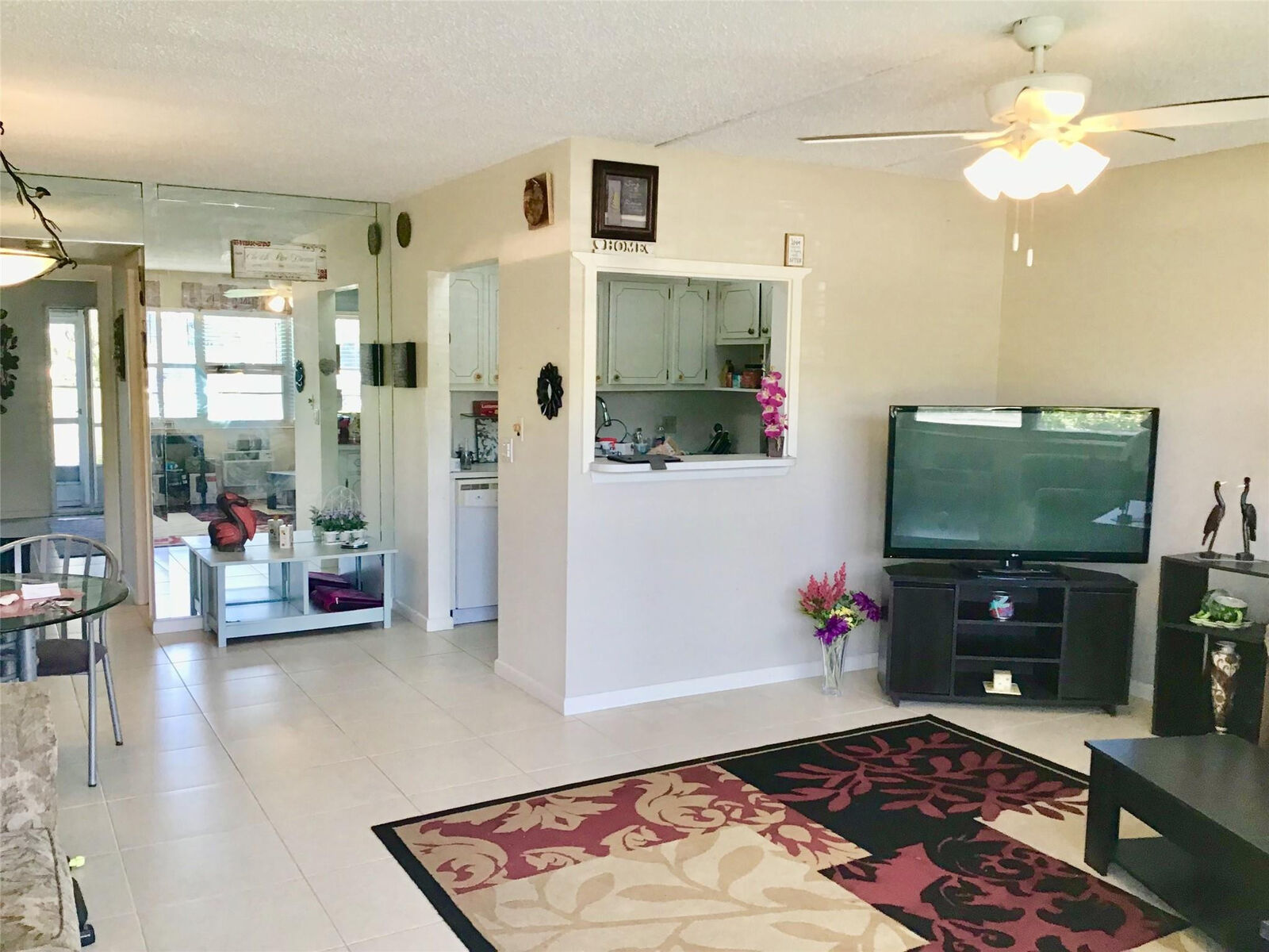 Property Photo: 7 Oakridge B 7 FL 33442