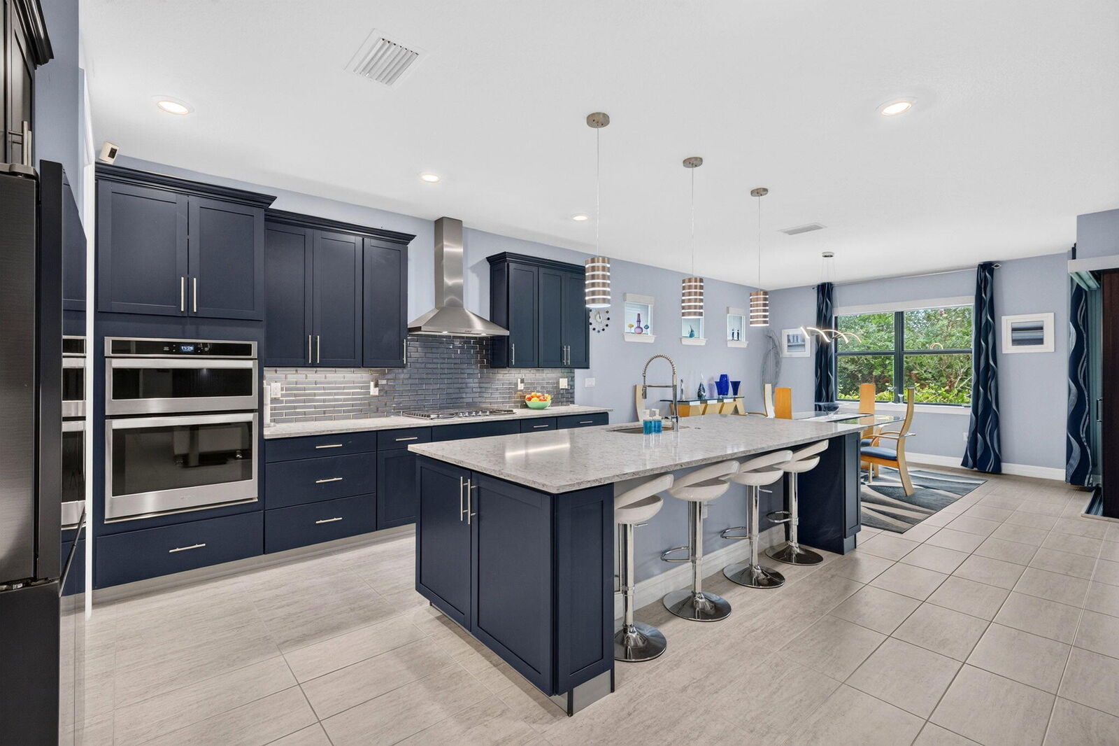 Property Photo:  4529 Pinehurst Trail W  FL 33309 