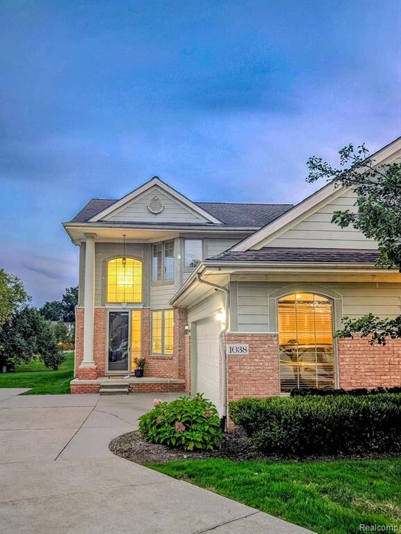 Property Photo: 1038 Lorenzo Court MI 48085