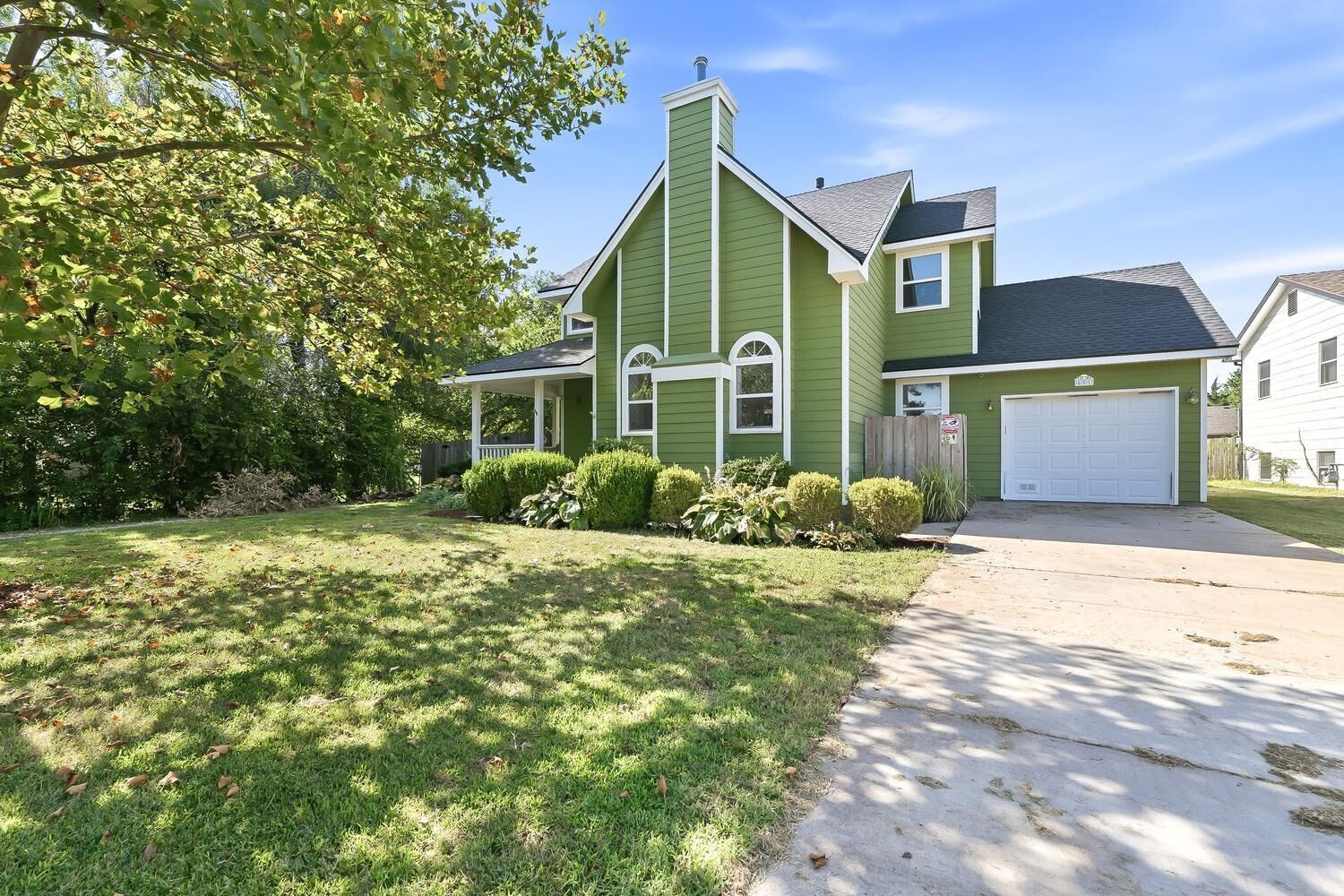 Property Photo:  601 Scott St  KS 67147 