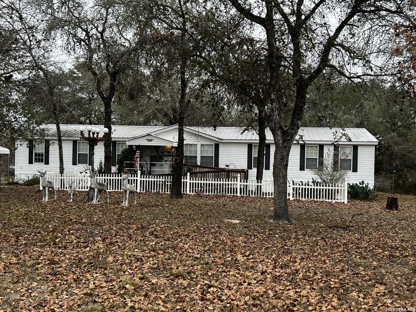 Property Photo:  1920 Hickory Way  TX 78264 