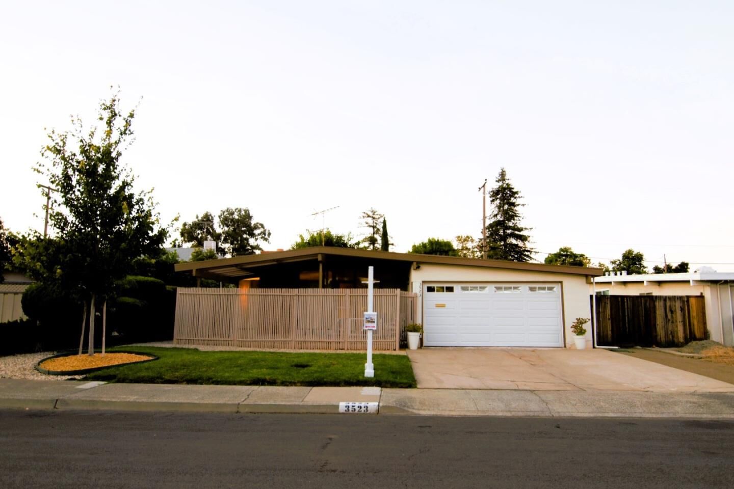 Property Photo: 3523 Elmhurst Avenue CA 95051