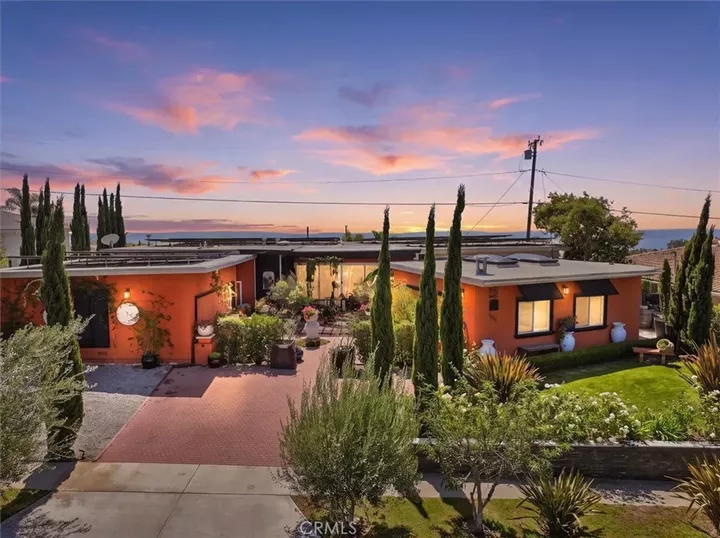 Property Photo:  4030 Admirable Drive  CA 90275 