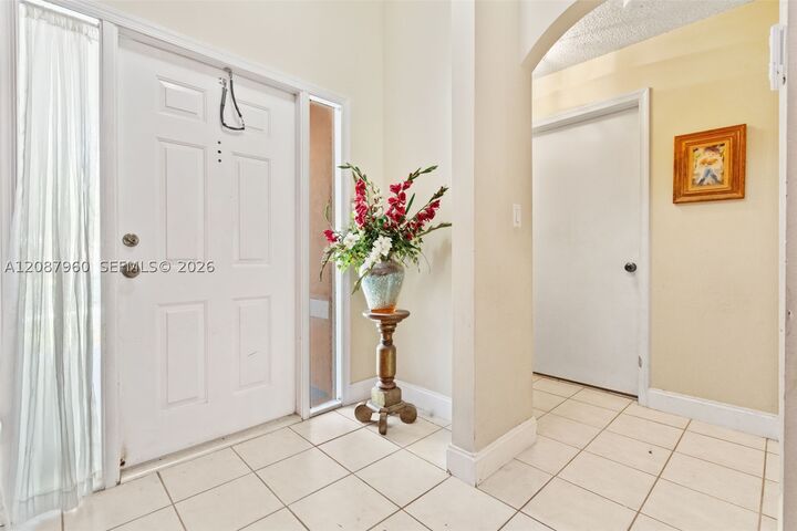Property Photo: 4931 SW 152nd Ave FL 33027