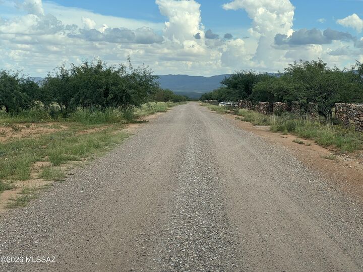 Property Photo: 10752026Q E Brumby Lane AZ 85635