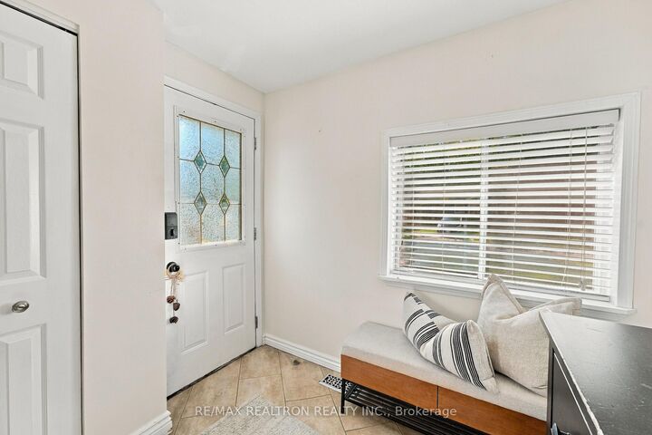 Property Photo:  1152 Stoney Point Road  ON L0L 1W0 