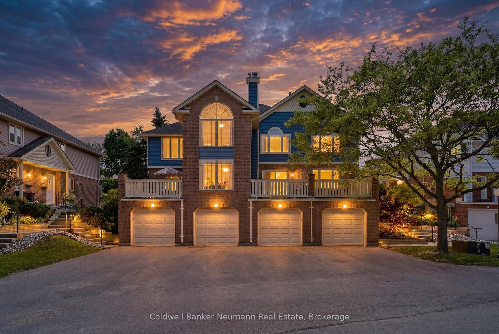 Property Photo:  941 Gordon Street 49  ON N1G 4R9 