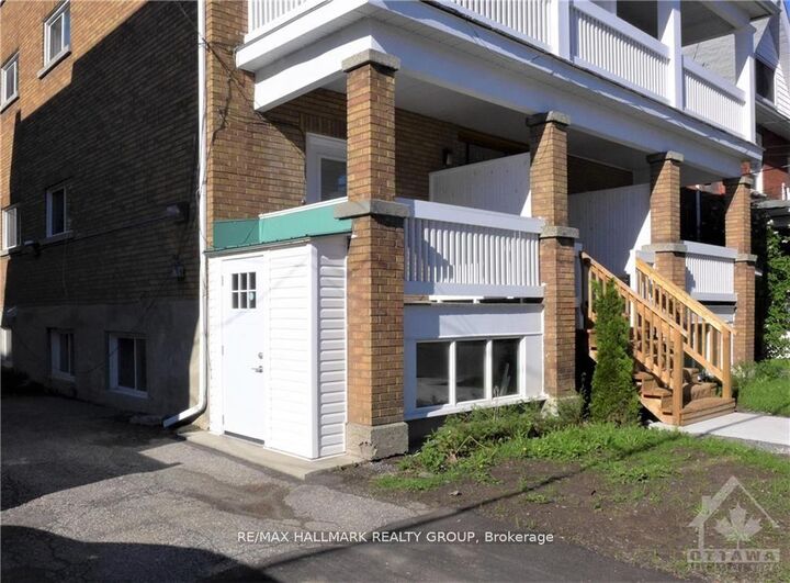 Property Photo:  375 Mackay Street 5  ON K1M 2C3 