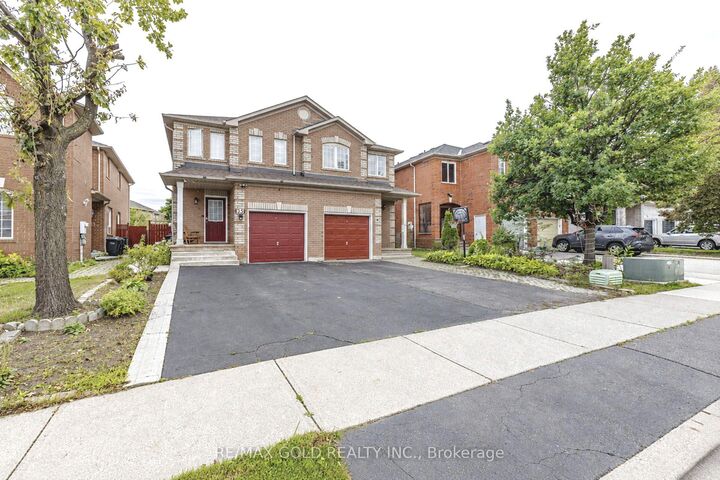 Property Photo:  25 Lake Louise Drive  ON L6X 4W5 