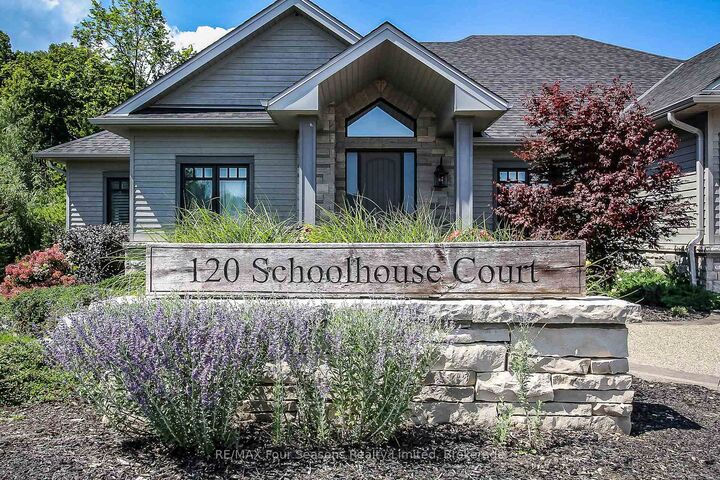 Property Photo:  120 Schoolhouse Court  ON L9Y 0N2 